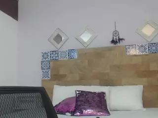 KylieBenson's Live Sex Cam Show