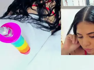 parkercharlotte's Live Sex Cam Show