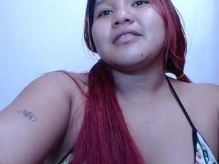 petite-inoccent Live Webcam on CamSoda