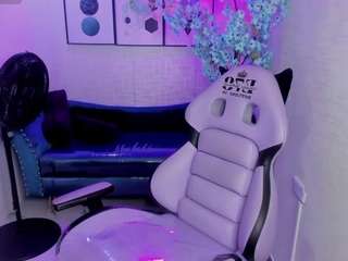 tammypetit Live Webcam on CamSoda
