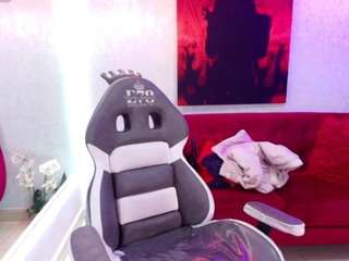 tammypetit live cam profile