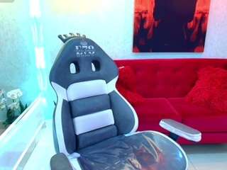 tammypetit Live Webcam on CamSoda