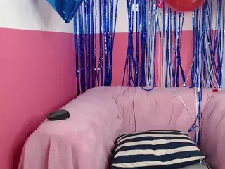 Tammypetit's Live Sex Cam Show