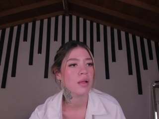 violetthansson webcam model