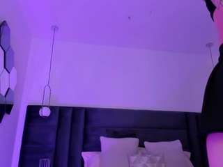  violetthansson chat room