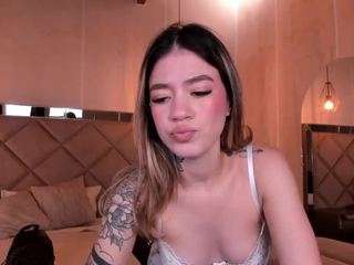  violetthansson chat room