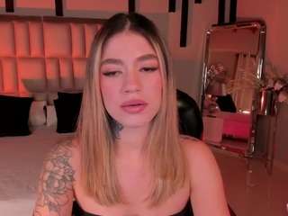 violetthansson webcam