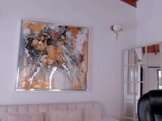 violetthansson live cam profile