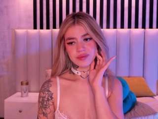 violetthansson live webcam show