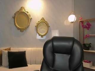  anaisnin chat room