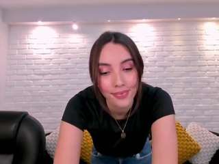 anaisnin Live Webcam on CamSoda