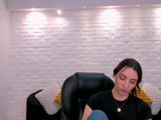  anaisnin chat room