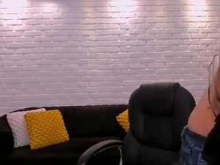 anaisnin Live Webcam on CamSoda