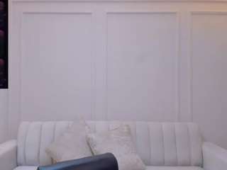 anaisnin live cam profile