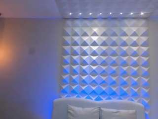 anaisnin live webcam show