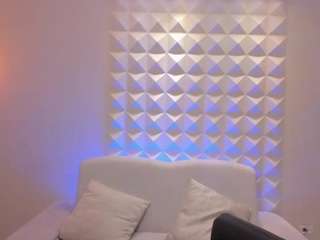 AnaisNin live webcam show