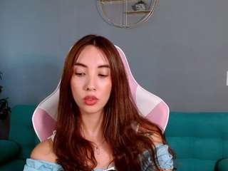 AnaisNin live cam preview