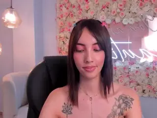AnaisNin's Live Sex Cam Show