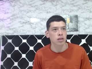 domiinate Sex Cam Show