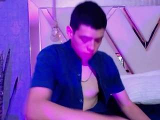 domiinate Sex Cam Show