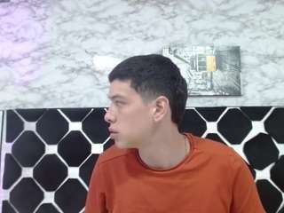domiinate Sex Cam Show