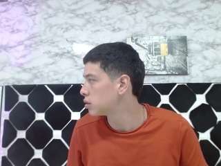 domiinate Sex Cam Show