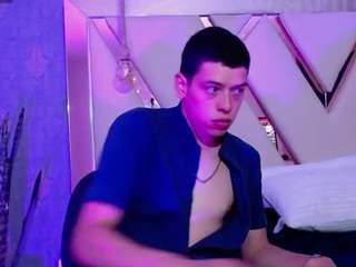 domiinate Sex Cam Show