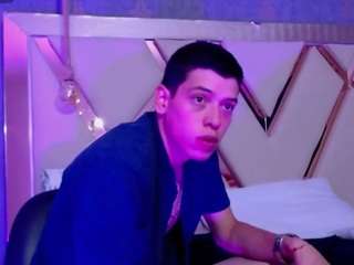 domiinate Sex Cam Show
