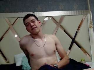 domiinate Sex Cam Show