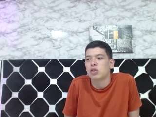 domiinate Sex Cam Show