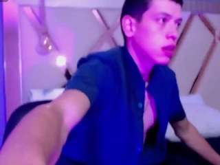 domiinate Sex Cam Show