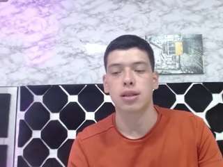 domiinate live cam