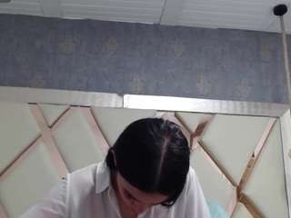 Domiinate's cam show statistics and live stream