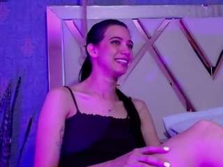 Domiinate live cam preview