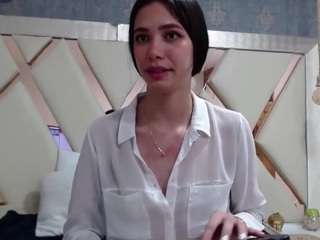 Domiinate live cam preview