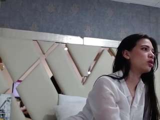 Domiinate live cam preview