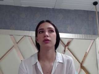 Domiinate live cam preview