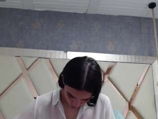 Domiinate live cam preview