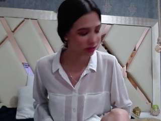 Domiinate live cam preview
