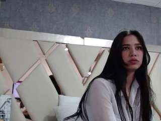 Domiinate live cam preview