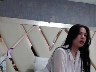 Domiinate live cam preview