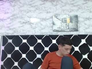 domiinate live cam