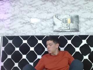 dominate-alisson webcam