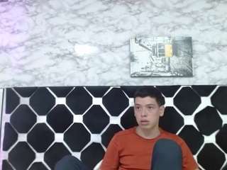 dominate-alisson webcam