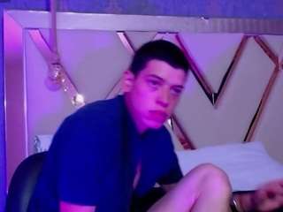 Dominate_alisson