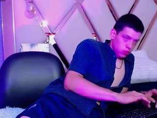 Dominate_alisson