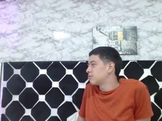 Dominate_alisson