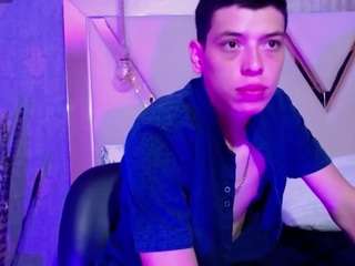 dominate-alisson live webcam show