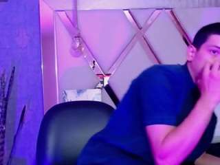 dominate-alisson live webcam show