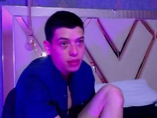 dominate-alisson live webcam show